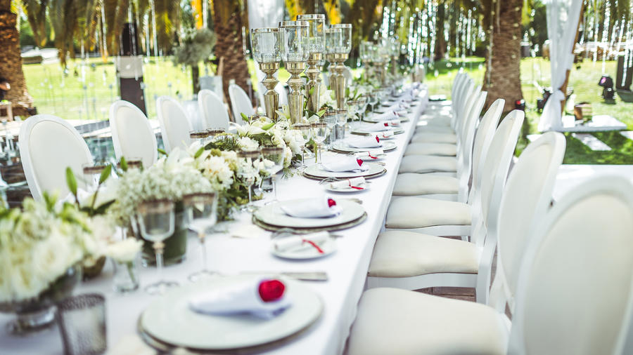 11 Modern Wedding D cor Ideas Sunset Magazine Sunset 11 Modern Wedding D cor Ideas Sunset Magazine Sunset
